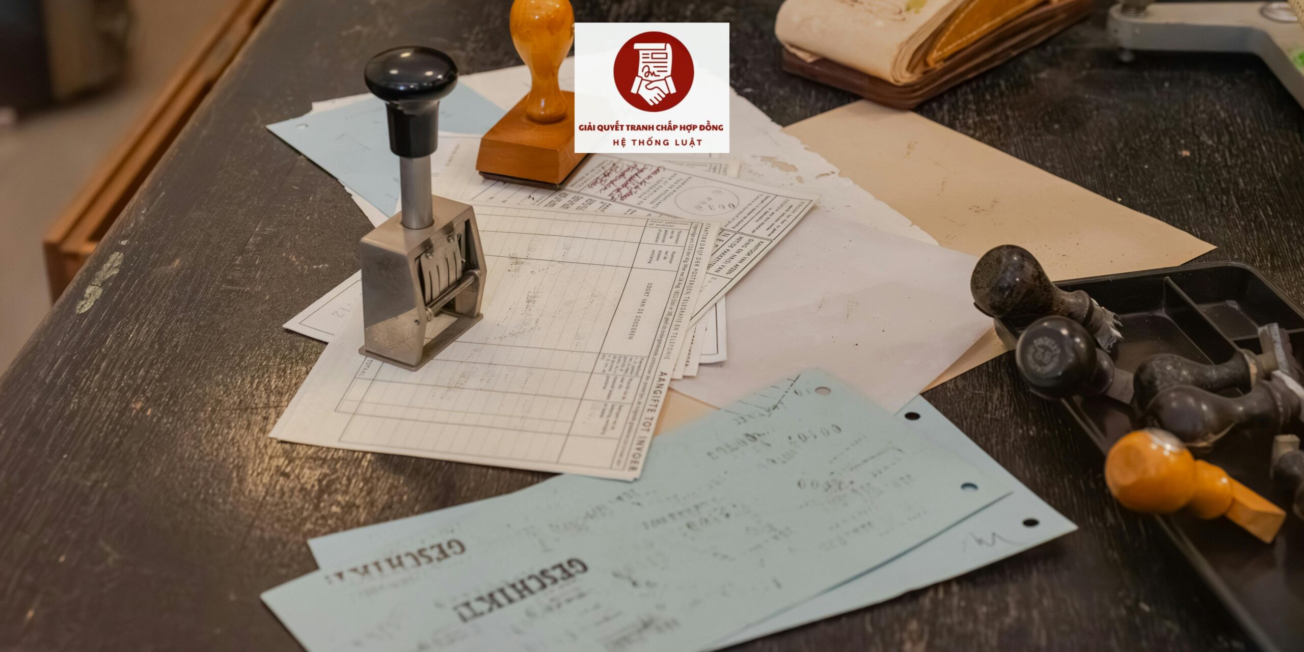 [TOÀN TRƯƠNG GIẢI QUYẾT TRANH CHẤP HỢP ĐỒNG CHUYỂN NHƯỢNG QUYỀN SỬ DỤNG ĐẤT, QUYỀN SỞ HỮU TÀI SẢN GẮN LIỀN VỚI ĐẤT] – Gói dịch vụ Luật sư xử lý tranh chấp Hợp đồng chuyển nhượng quyền sử dụng đất, quyền sở hữu tài sản gắn liền với đất tại khu vực Phường Hà Huy Tập, Vinh, Nghệ An - Ảnh 2